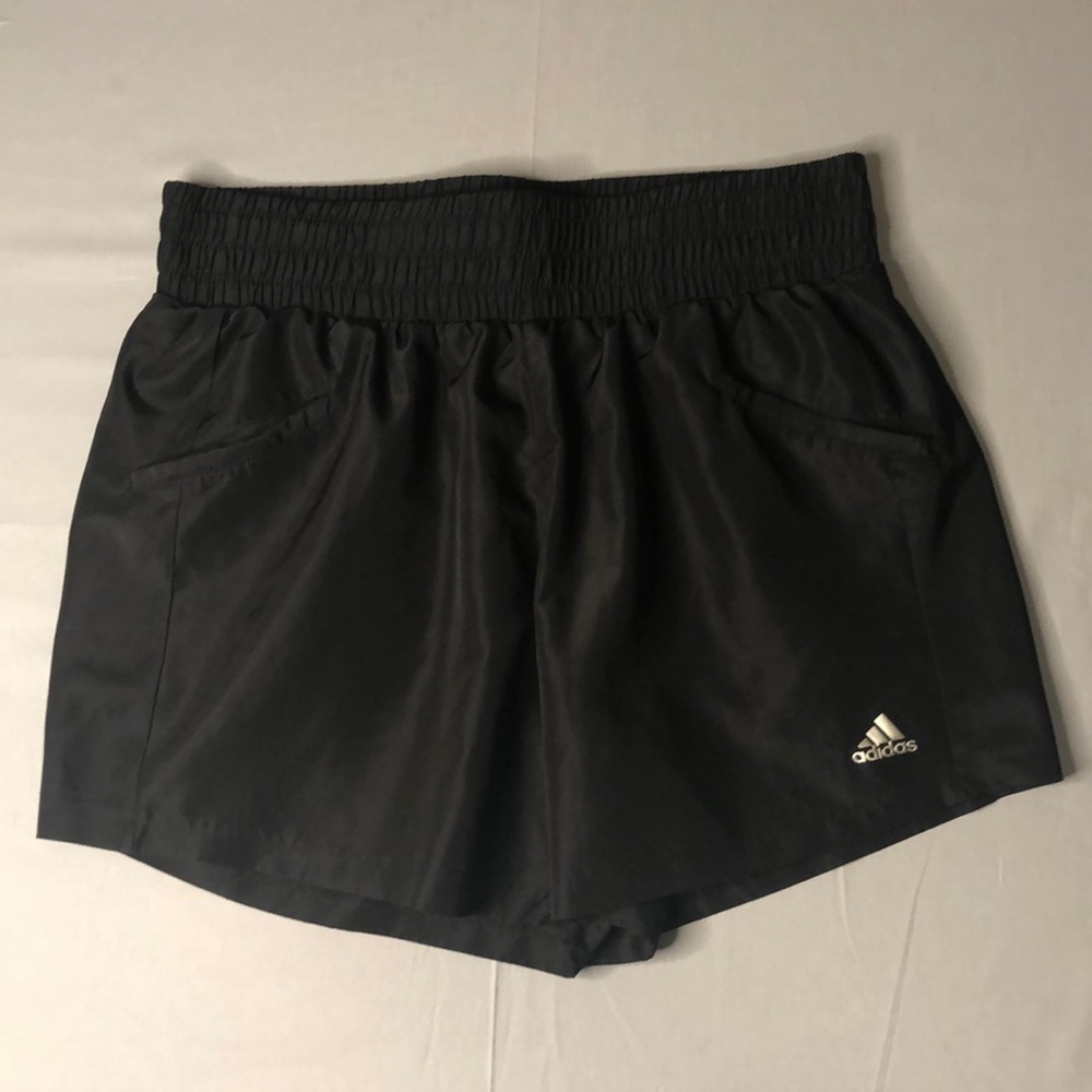 Adidas Women's Woven Golf Tennis Shorts
